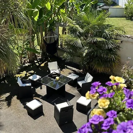 Maison Le Baron Couette-café Belus